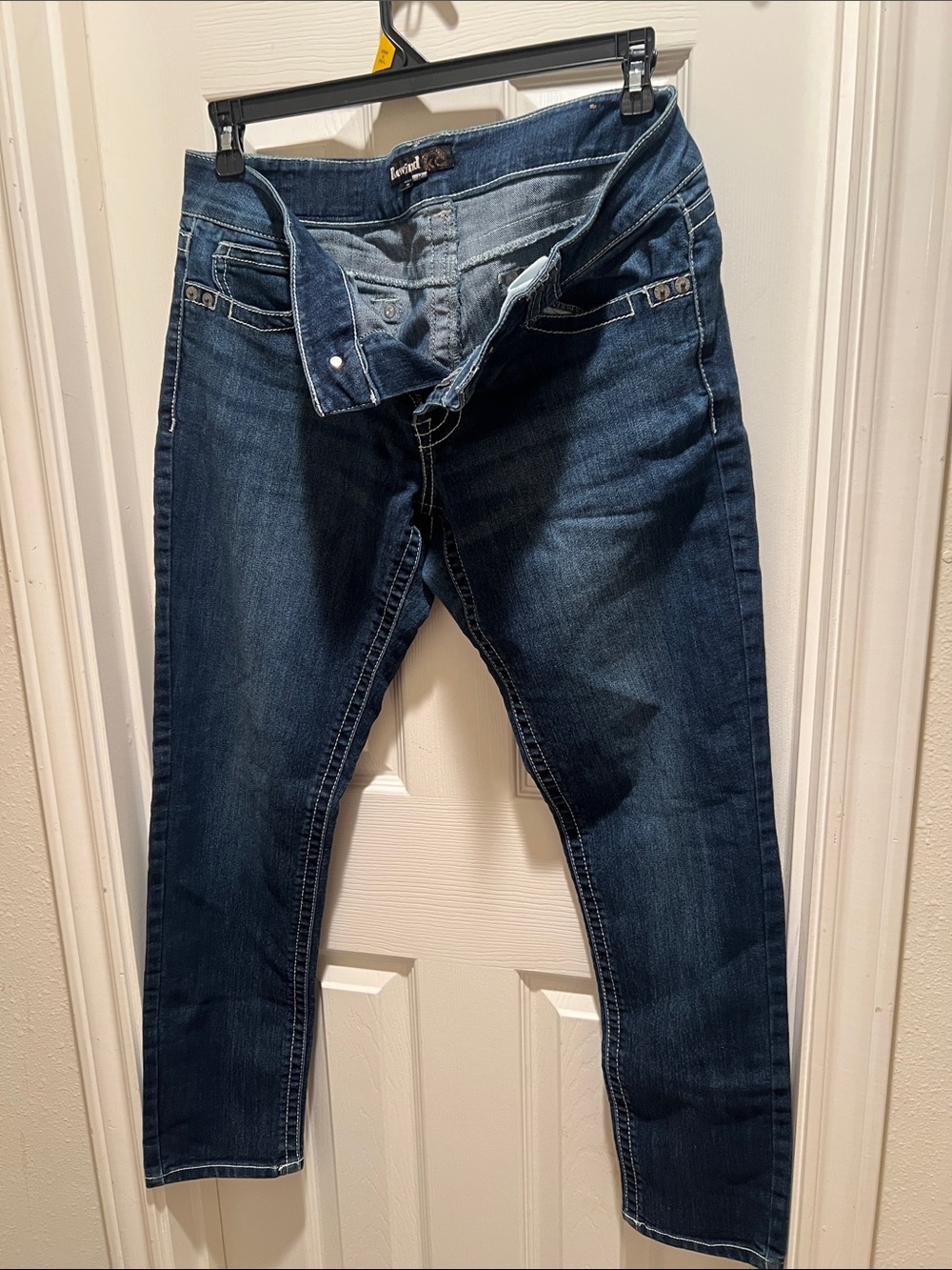 Rewind Men's Slim Straight Jeans in Dark Indigo Wash